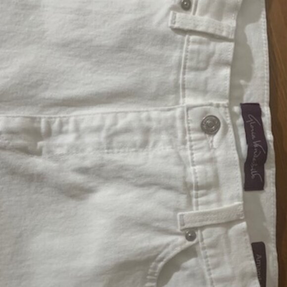 Gloria Vanderbilt Amanda Stretch Fit Jeans - White - Size 14 - Picture 4 of 6
